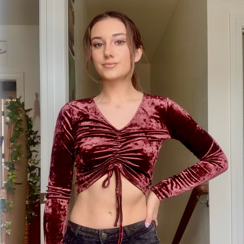 Forever 21 Cropped Velvet Drawstring Top